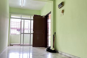 Apartmen Kampung Tunku