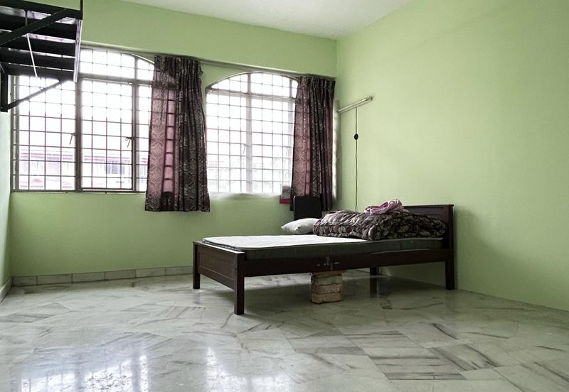 Apartmen Kampung Tunku