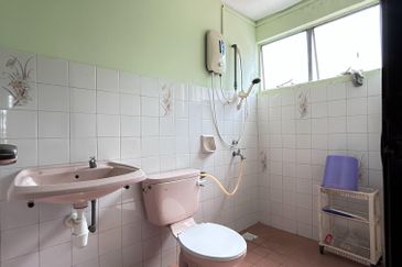 Apartmen Kampung Tunku