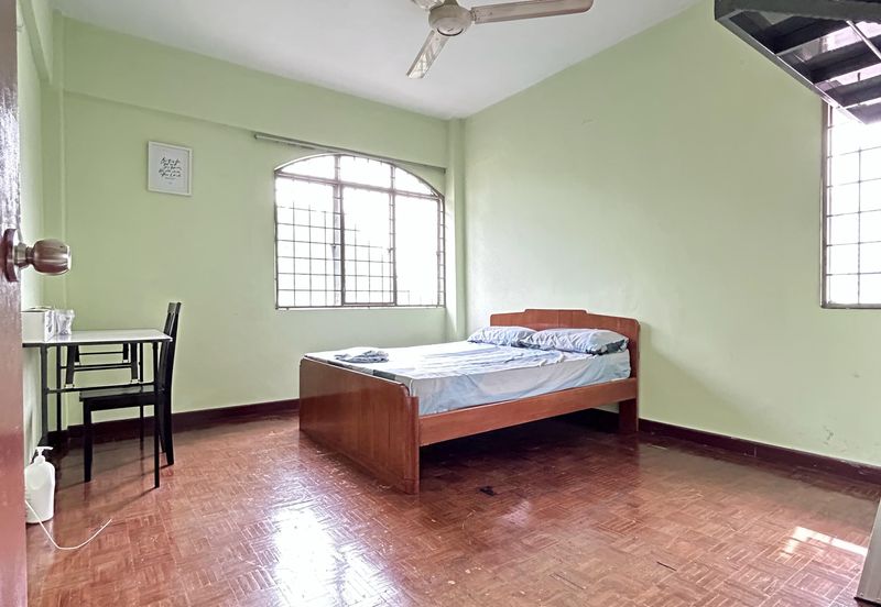 Apartmen Kampung Tunku