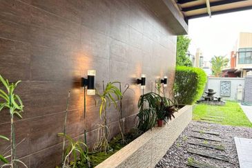 Add Hight double sty cluster house