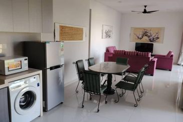 Country Garden @ Danga Bay