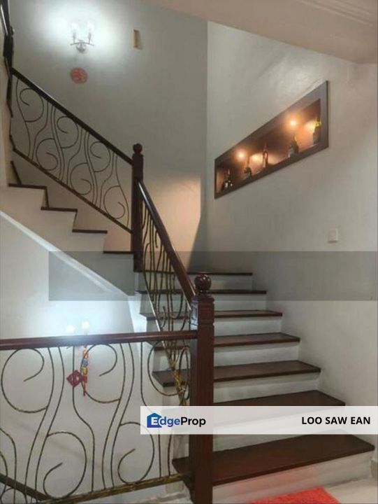 Taman Sutera Utama 3-Storey Semi-D House For Sale, Johor, Skudai
