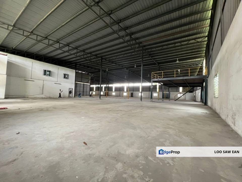 Kawasan Perindustrian Kelapa Sawit Kulai Factory For Sale , Johor, Kulai