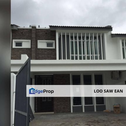 Taman mutiara Utama Double Storey House For Sale, Johor, Skudai
