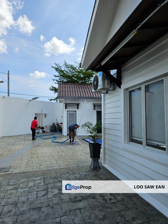 Homestay Villa Al-Jufri Taman Sri Lambak Kluang Bungalow For Sale, Johor, Kluang
