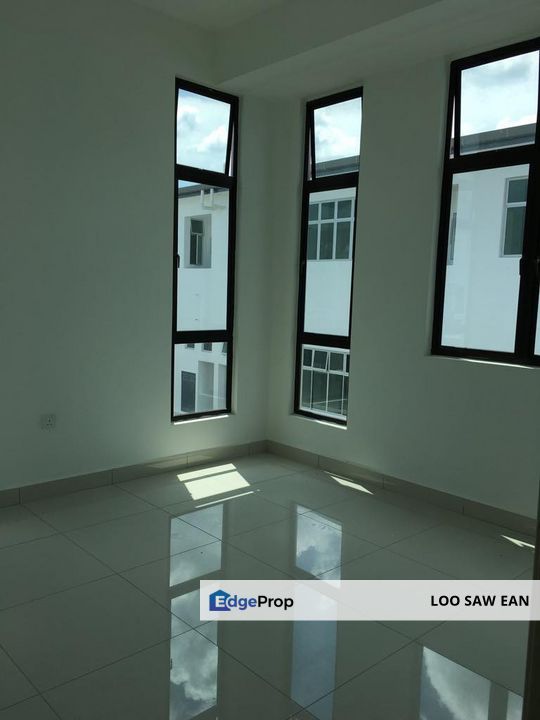 Taman Pulai Hijauan Double Storey Semi Detached House For Sale, Johor, Kangkar Pulai