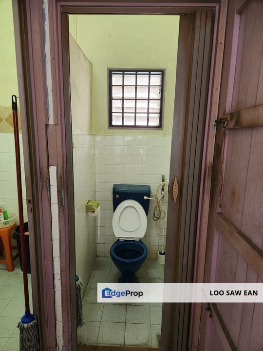 Taman Makmur Kulai Single Storey Terrace House For Sale, Johor, Kulai