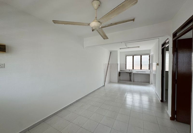 Flat Taman Ungku Tun Aminah