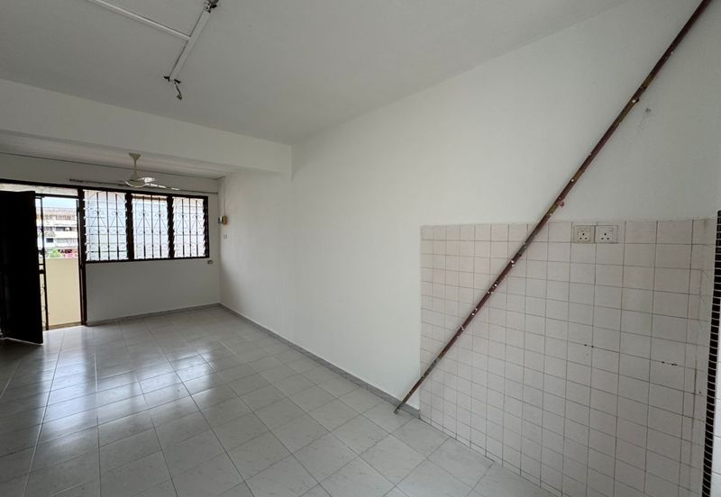Flat Taman Ungku Tun Aminah