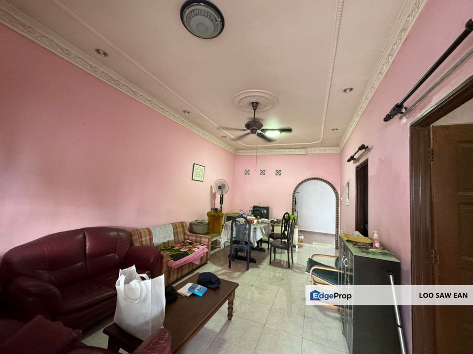 Taman Ungku Tun Aminah Single Storey Terrace House For Rent, Johor, Skudai