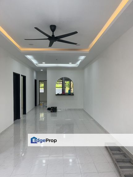 Nice Environment And Strategy Location, Johor, Senai