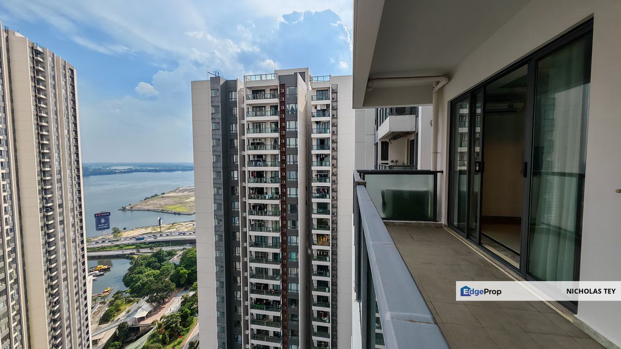 R&F Princess Cove Waling distance to JB CIQ! Super Cheap! Owner sell at loss!, Johor, Johor Bahru