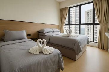 Baypoint @ Country Garden Danga Bay