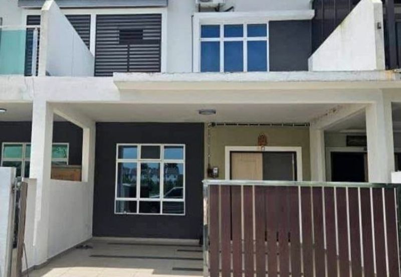 Bandar Layangkasa Townhouse