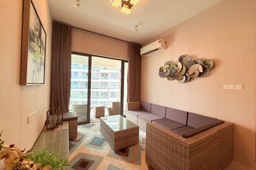 Baypoint @ Country Garden Danga Bay