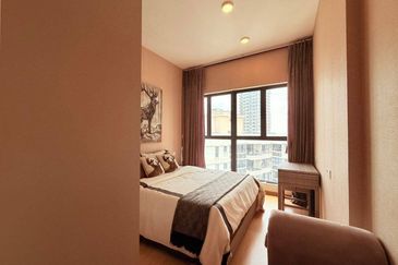 Baypoint @ Country Garden Danga Bay