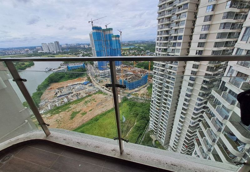 Royal Strand @ Country Garden Danga Bay