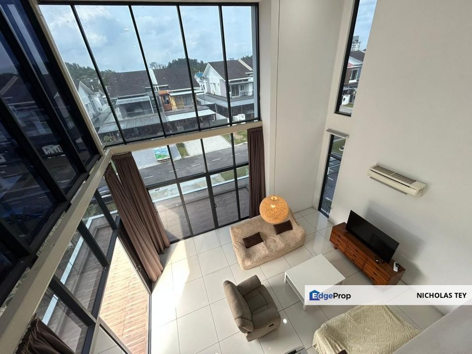 Triple Storey Bungalow Jalan Anjung @ Horizon Hills, Johor, 