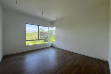 Parkfield Residences, Tropicana Heights