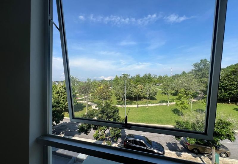 Parkfield Residences, Tropicana Heights