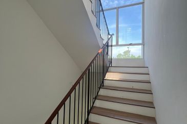 Parkfield Residences, Tropicana Heights