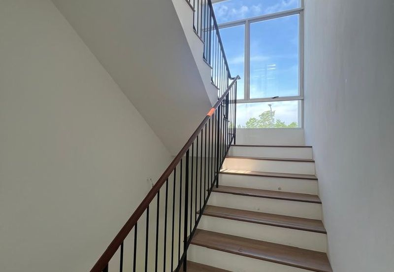 Parkfield Residences, Tropicana Heights