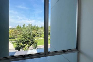 Parkfield Residences, Tropicana Heights