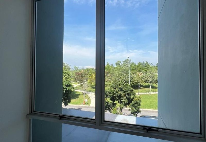 Parkfield Residences, Tropicana Heights