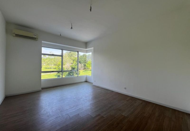 Parkfield Residences, Tropicana Heights