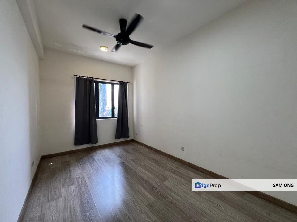 South View Serviced Apartments, Pantai, Kuala Lumpur. For Sale, Kuala Lumpur, Pantai