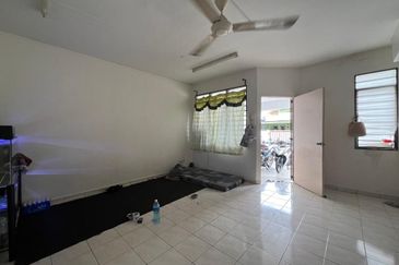 Jalan SP 2 @ Bandar Saujana Putra