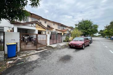 Jalan SP 2 @ Bandar Saujana Putra