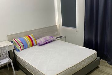 Kenwingston Square Garden