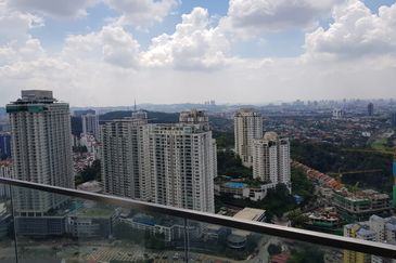 KL Gateway Premium Residence