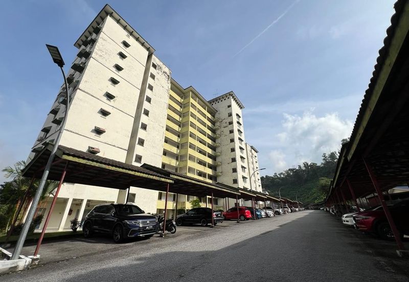 Mutiara Condominium, Taman Bukit Indah