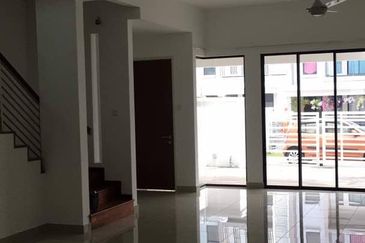 Averia @ Abadi Heights