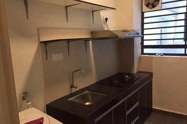 Zefer Hill Residence