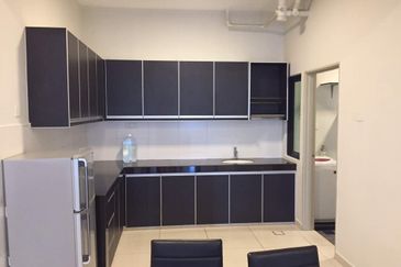 Zefer Hill Residence