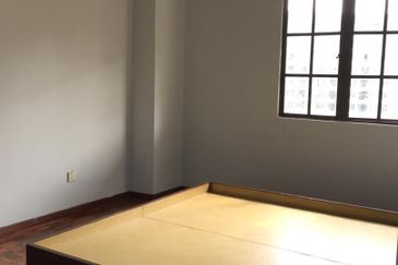 Bayu Tasik Condominium