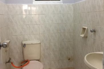 Bayu Tasik Condominium