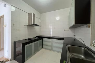 1 Petaling Residences and Commerz