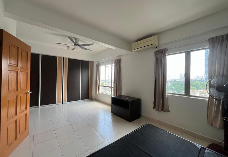 1 Petaling Residences and Commerz