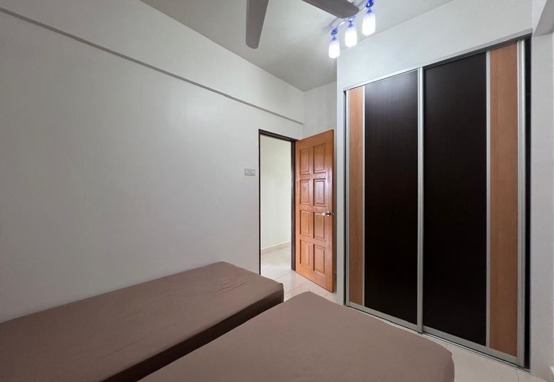 1 Petaling Residences and Commerz