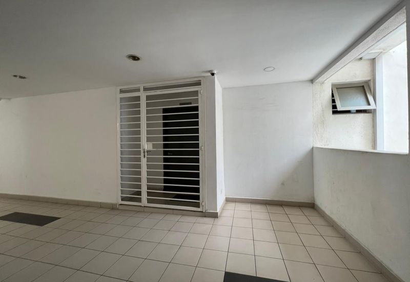 Flora @ One South ( Residensi Flora )