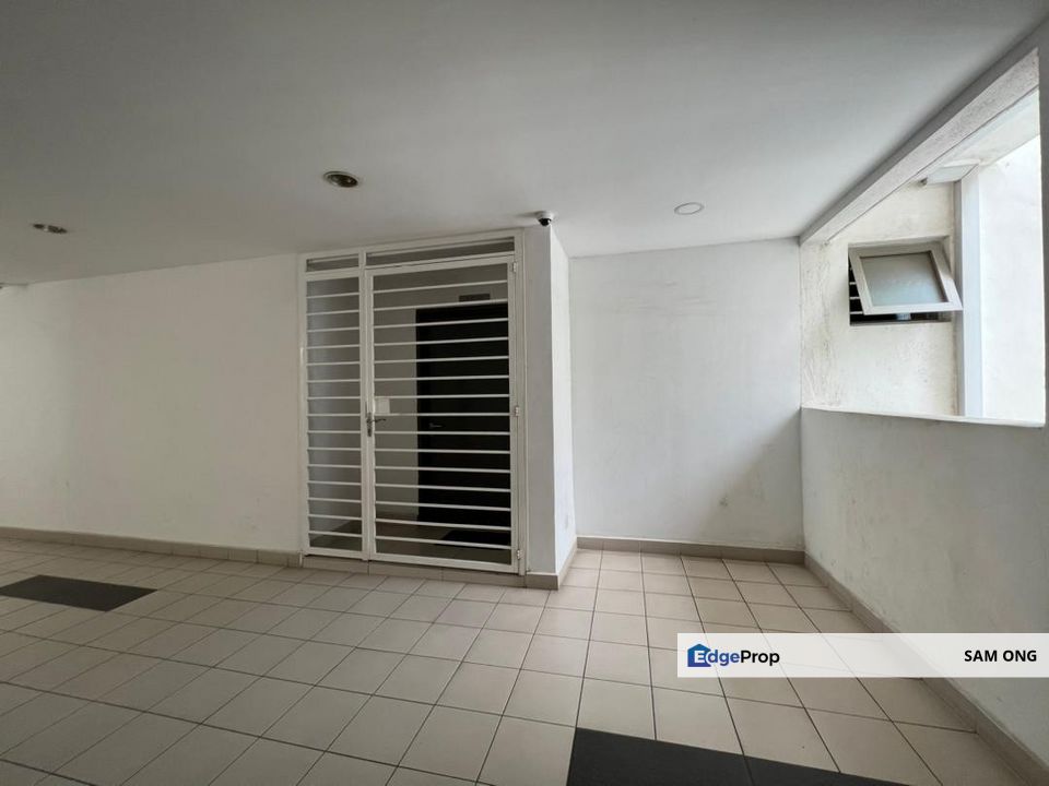 Flora @ One South ( Residensi Flora ), Seri Kembangan, Selangor For Sale, Selangor, Seri Kembangan
