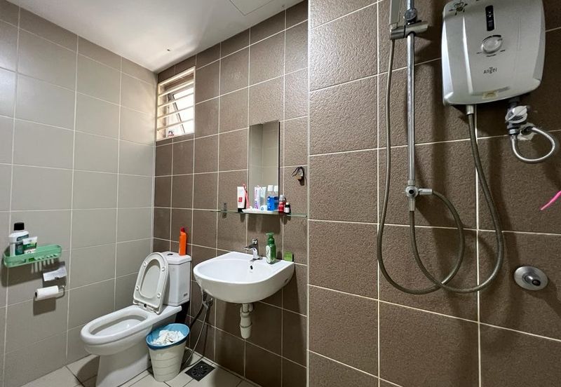 Flora @ One South ( Residensi Flora )