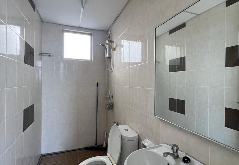 The Academia @ South City Plaza Apartment