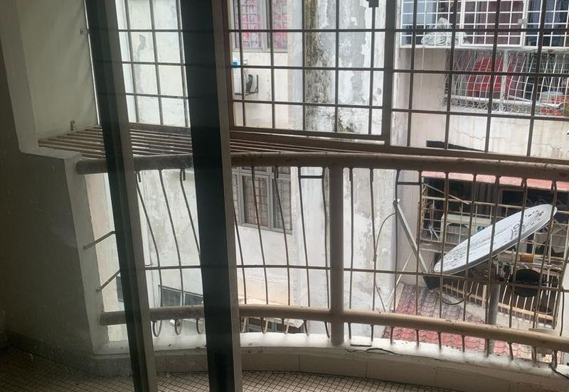 Greenview Apartments