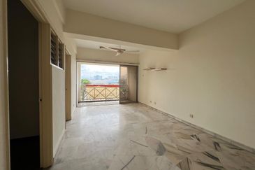 Laurel Apartment (Medan Hujan Rahmat)